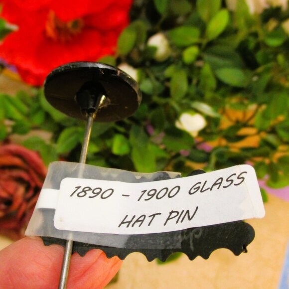 VICTORIAN Hat Pin ~ ANTIQUE Detailed French Jet Steel Hat Pin ~ 1890s Hat Pin - Picture 7 of 10